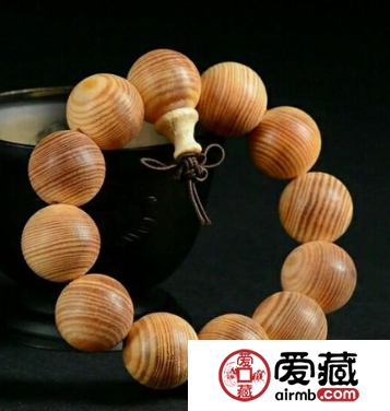 血龙木手串有什么好处，血龙木手串的功效与作用是什么？