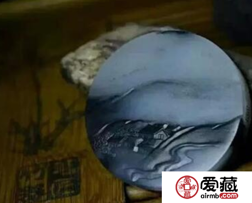 黑冰翡翠是烏雞種嗎 黑冰翡翠和烏雞種