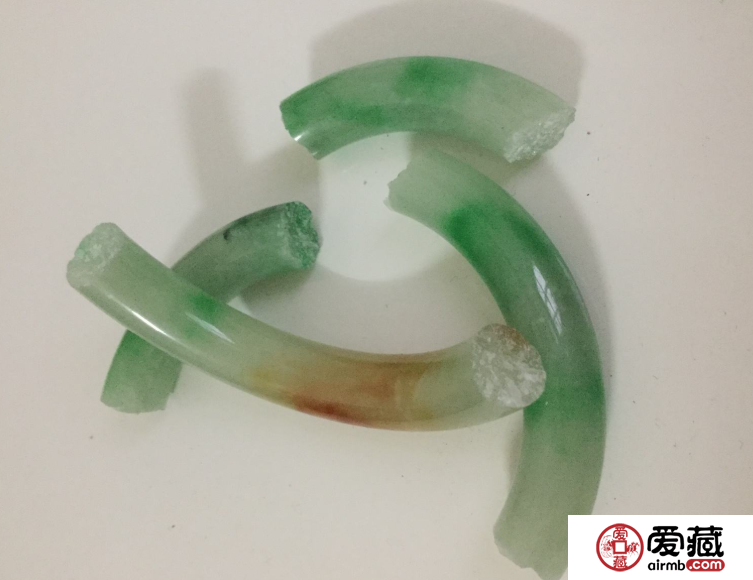 手镯断了有什么寓意哦 传统寓意和一般寓意