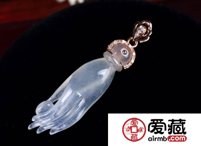 翡翠佛手的寓意 翡翠佛手象征什么