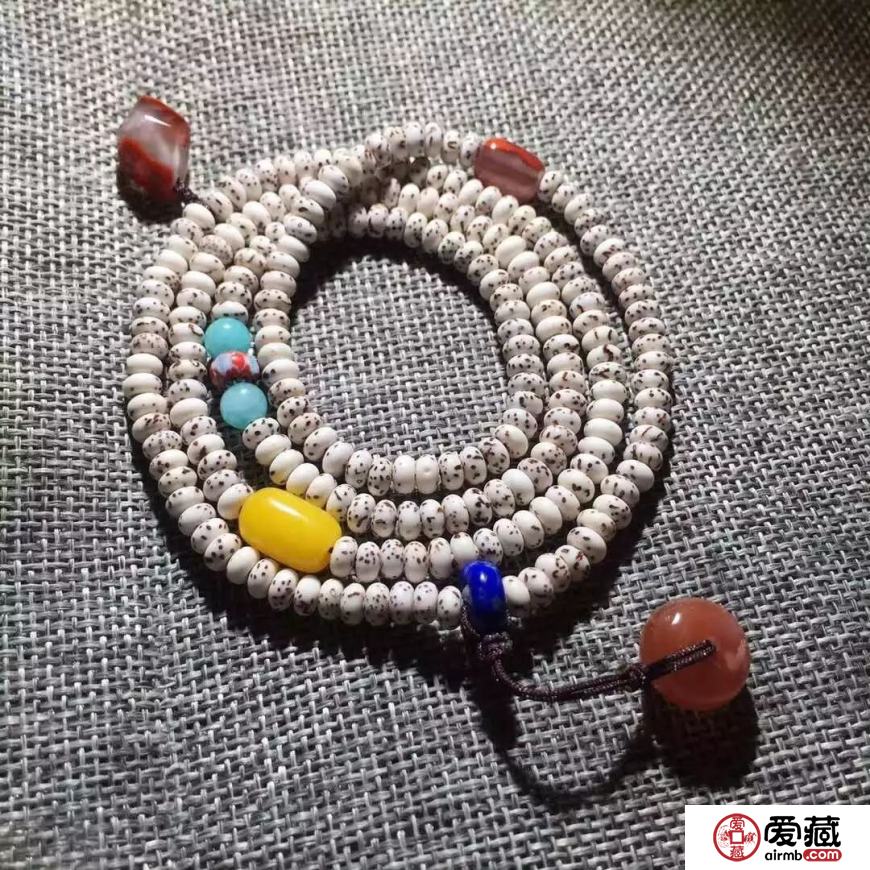 十大經(jīng)典文玩手串，十大最受歡迎的文玩手串