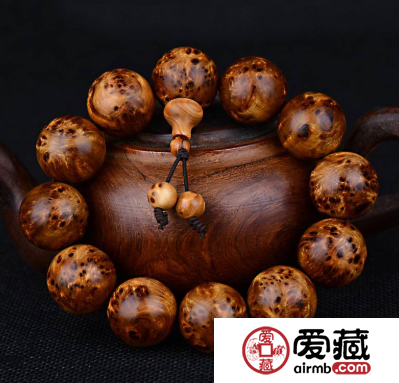崖柏手串多少钱？崖柏手串价格与图片