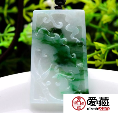 白底青翡翠什么档次 白底青翡翠好吗