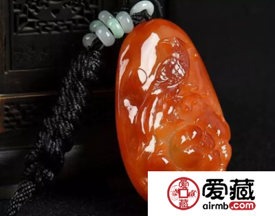 红翡翠一般多少钱 红翡翠的选购及价格