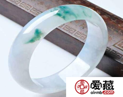翡翠鉴定多少钱一次 翡翠鉴定费用