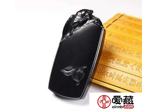 什么是墨翠 墨翠是墨玉吗