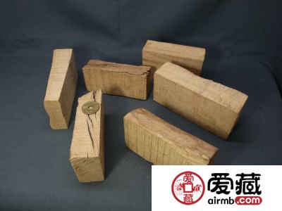 白檀木手串如何盘玩，白檀木手串盘玩方法