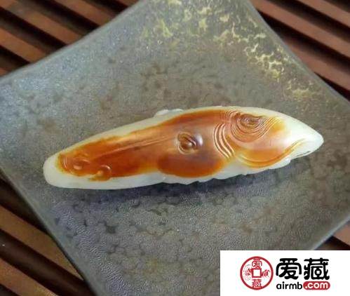 红皮和田玉籽料图片 红皮和田玉籽料特征图片