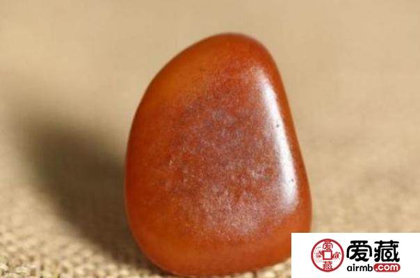 和田玉黄沁籽料图片 黄沁籽料精品图片欣赏