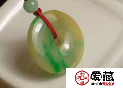翡翠价格下跌？现在翡翠是涨价还是降价了