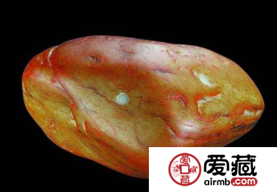 和田玉原石鉴别方法及选购技巧