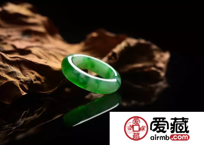翡翠中千是多少钱 中千翡翠值不值收藏