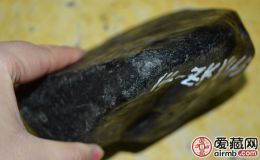 翡翠原石皮壳种类 什么皮壳的翡翠原石更值钱