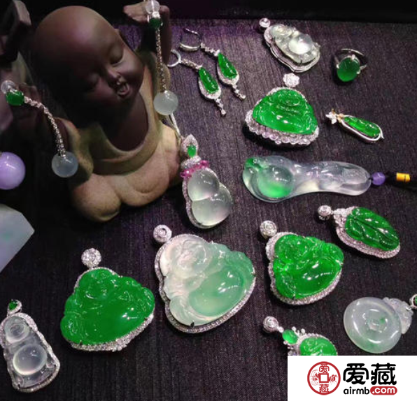 直播的缅甸翡翠能买吗 翡翠是不是真的