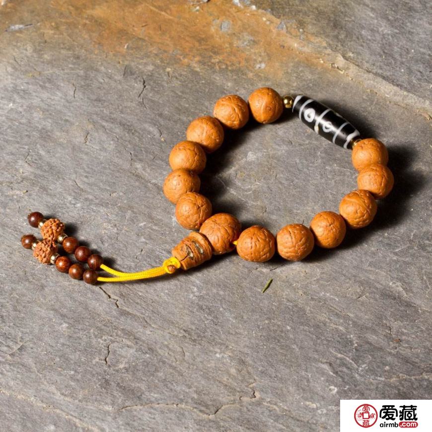 凤眼菩提子手串怎么样，如何选凤眼菩提子手串
