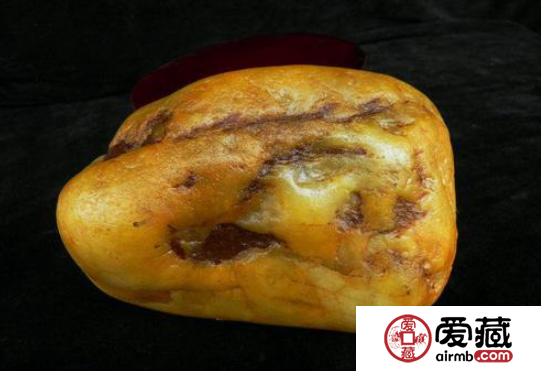 黃龍玉籽料價(jià)格 如何挑選黃龍玉籽料