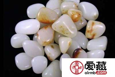 和田玉和羊脂玉哪个好 是羊脂玉更好吗