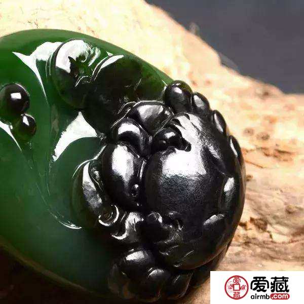 墨玉是什么颜色 墨玉的颜色怎么看