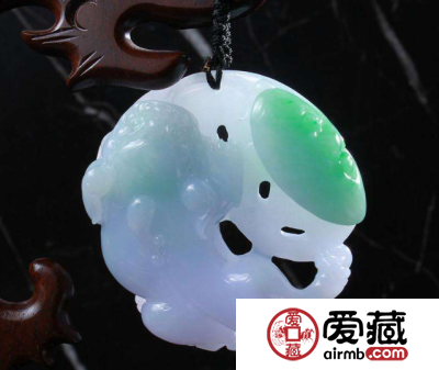 翡翠手把件有什么特征 这四大特征你得知道