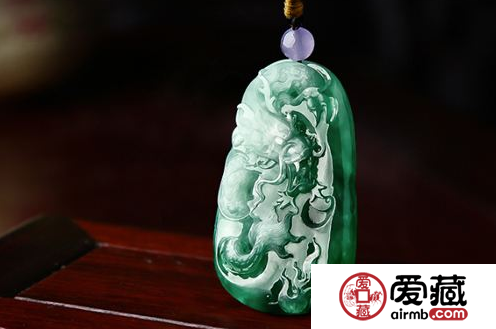 新买的翡翠怎么保养 新买的翡翠真的要泡水吗