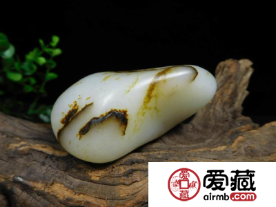 和田青白玉籽料价格 青白籽料真的便宜吗