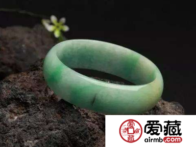 豆种翡翠价格 翡翠豆种有收藏价值吗