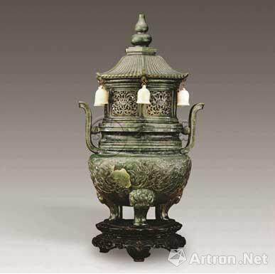古方：和田墨玉、岫岩玉及翡翠的特征与鉴赏