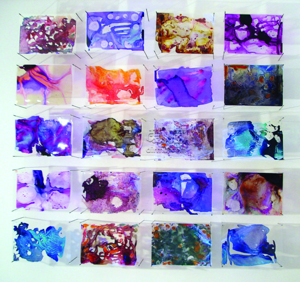 《海市蜃楼》颜料、融合油、塑片3x1