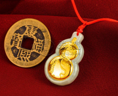 金镶玉多少钱一克 金镶玉值钱吗