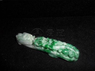 翡翠带钩是什么 翡翠带钩怎么佩戴