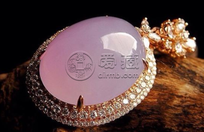 翡翠有紫色的吗 紫色翡翠价值高吗