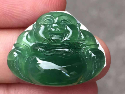 男士可以戴翡翠玉佛 有什么讲究吗