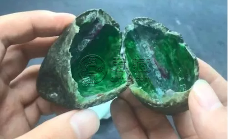 翡翠原石造假 翡翠原石造假的三大手法