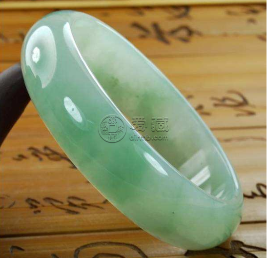 翡翠鉴定学习 七种翡翠鉴定的误区