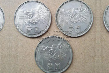 一元硬幣價值12萬   長城一元硬幣的價格是多少