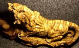 金絲楠木的擺件圖片  金絲楠木可以辟邪嗎