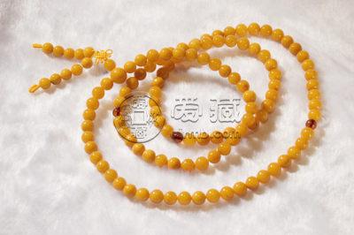 蜜蜡怕水和汗吗   蜜蜡盘玩注意事项