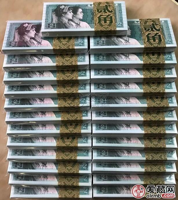 80版2角一刀多少钱      第四套人民币2角整捆价格