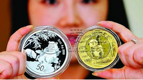 熊猫金币哪里回收 全国上门高价回收熊猫金币