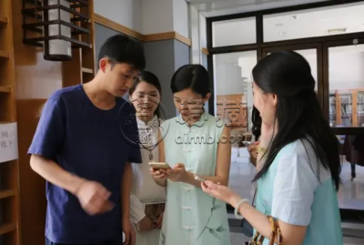 莫言去了建水紫陶街，北溟图南也去了建水紫陶街