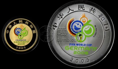 2005年德国世界杯足球彩金银币价格    2005年德国世界杯足球彩金银币最新价格