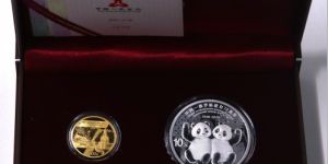 中俄建交70周年金银币    2019年中俄建交70周年金银币价格