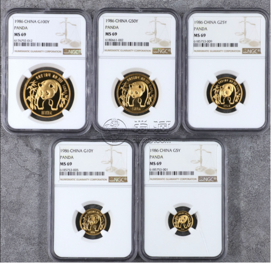 1986年熊猫金币回收价目表  1986版熊猫金币套装价格