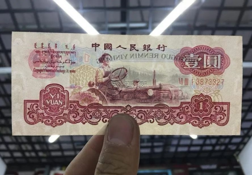 拖拉機(jī)一元價格   拖拉機(jī)一元5.7萬成交價曝光及鑒別技巧