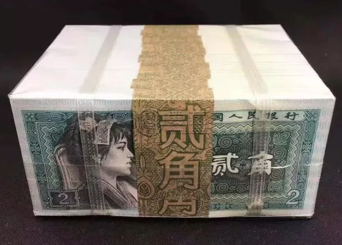 2013年熊猫金币套装回收价  2013年熊猫金币市场价值