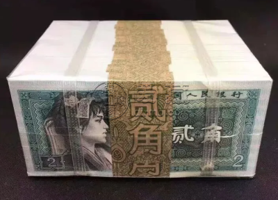 2016年熊猫金币回收价格表 2016年一套熊猫金币市场价值