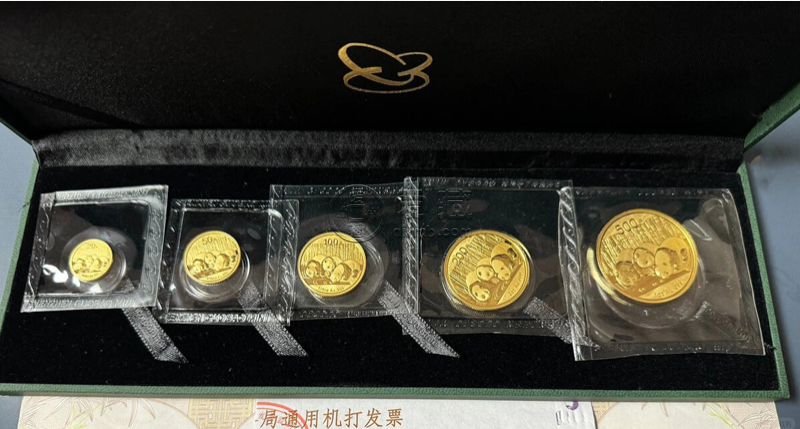 2013熊貓金幣一套回收價目表  2013年熊貓金幣最新價格