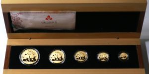 2010年熊猫金币价格 2010年熊猫金币回收价格