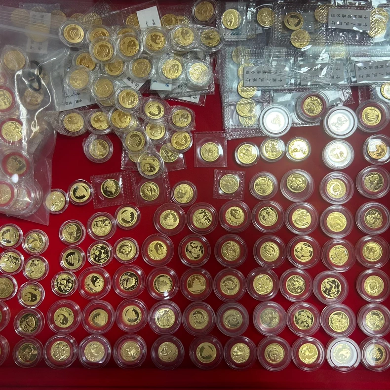生肖金银币回收 2003年羊年生肖金银币回收
