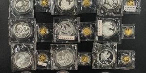 生肖金银币回收 2001年蛇年生肖金银币回收电话